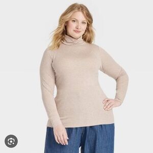 Universal thread women’s long sleeve featherweight turtleneck 2X